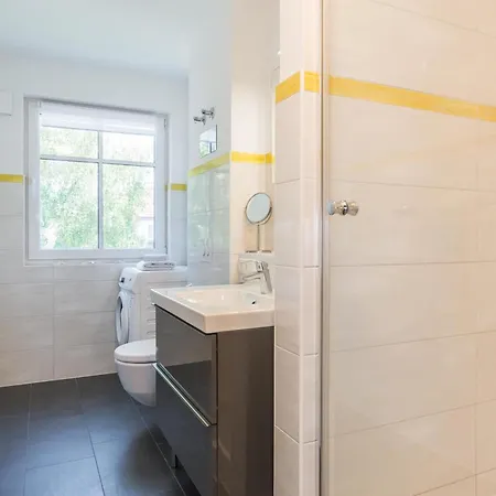 Hmuschelsucher, Birkenstrasse 7a, App 4